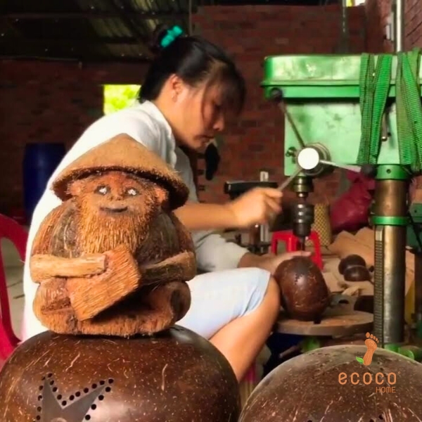 Coconut-based handicraft workshop